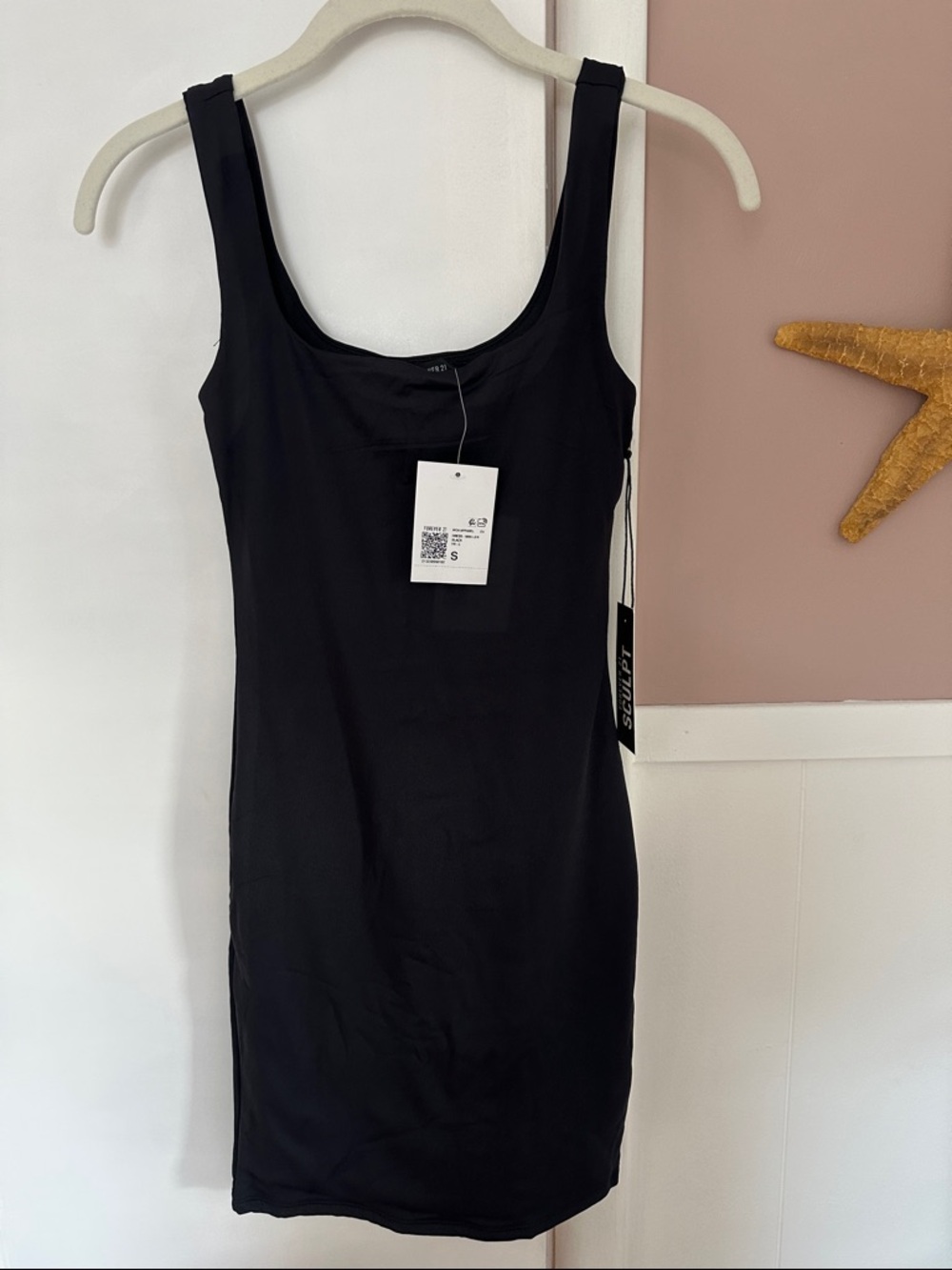 Forever 21 Black Mini Bodycon Tank Dress, size small little black dress,